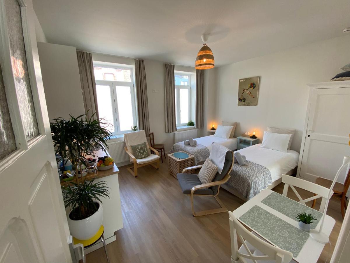 Logies-M Comfort Studios Inc Bikes B&B Ostende Extérieur photo