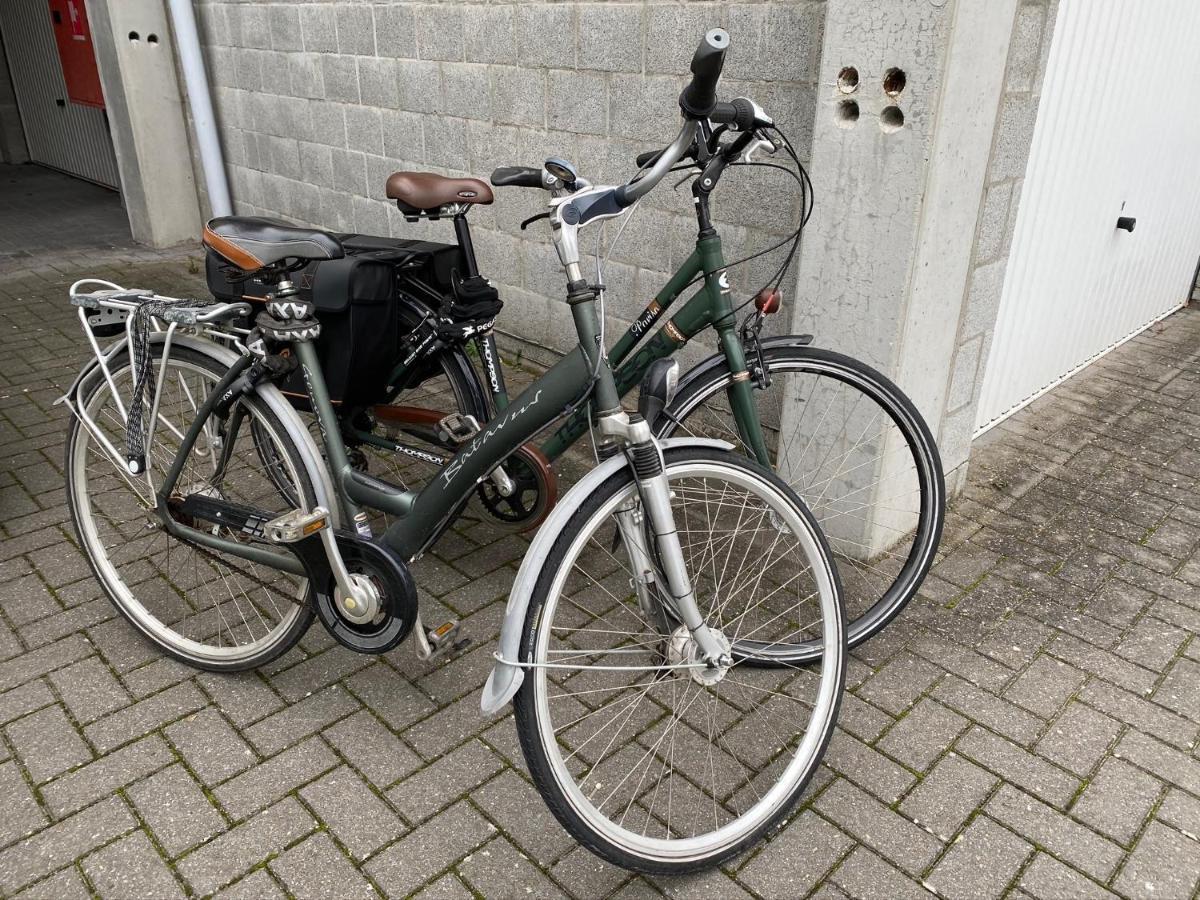 Logies-M Comfort Studios Inc Bikes B&B Ostende Extérieur photo