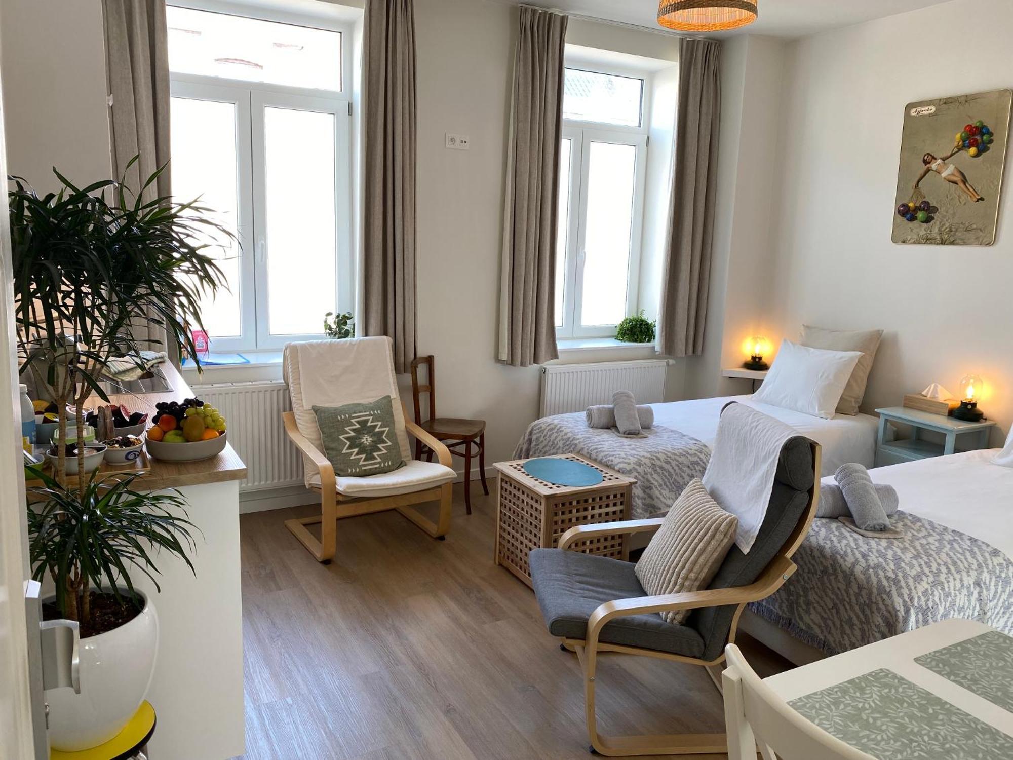 Logies-M Comfort Studios Inc Bikes B&B Ostende Extérieur photo